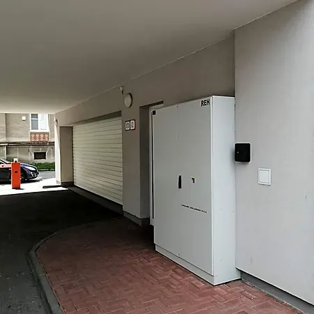 Martin City Stay - Elegant Apartment With Private Parking Hotel 3*